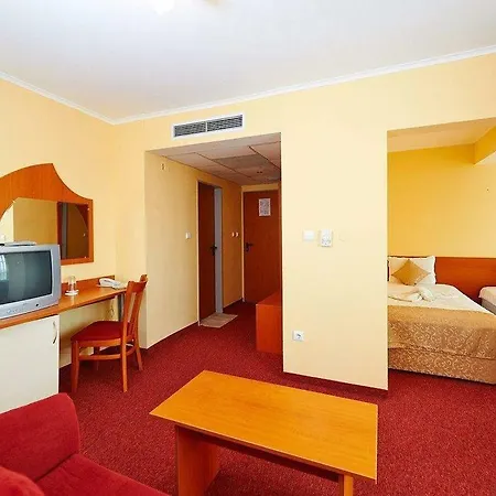 Paradise Hotel & Relax Center 3* Pomorie