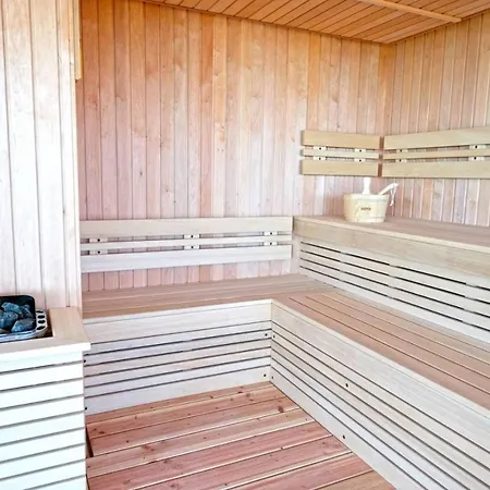 Paradise & Relax Center 3* Pomorie