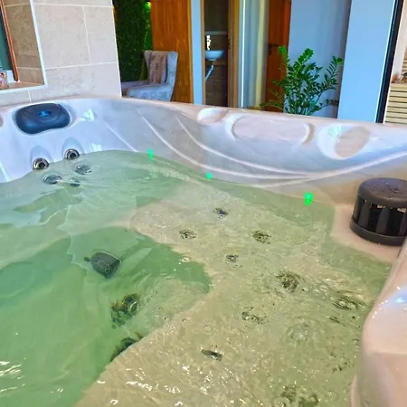 Paradise & Relax Center Hotel Pomorie