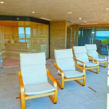 Paradise Hotel & Relax Center Hotel