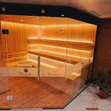 Paradise Hotel & Relax Center