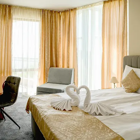 Paradise & Relax Center 3* 포마리