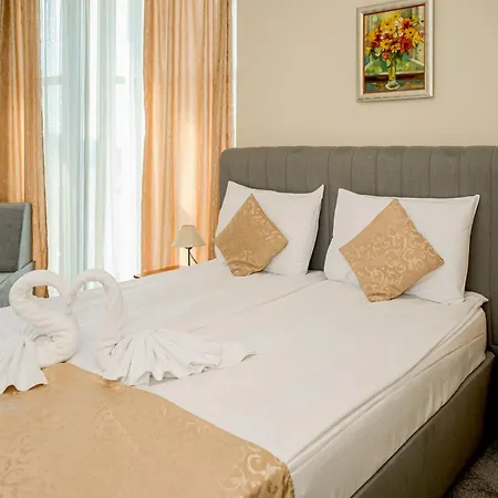 Hotel Paradise & Relax Center 3*