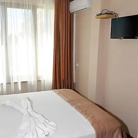 Hotel Paradise & Relax Center 3*