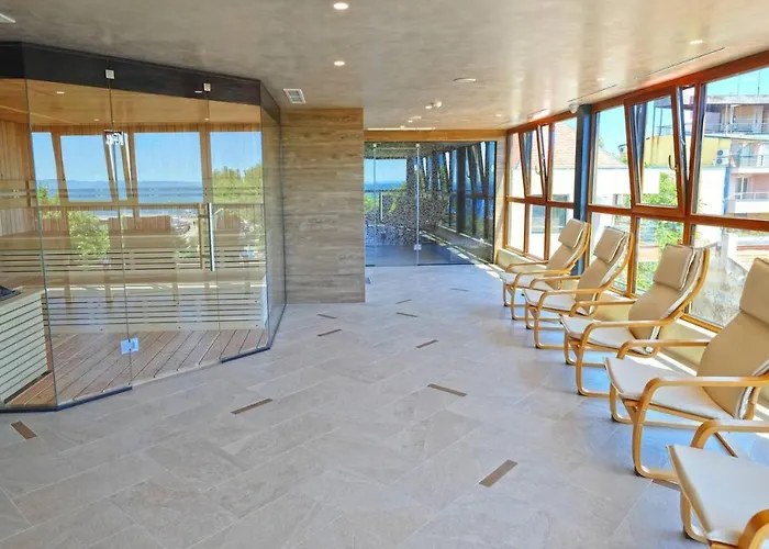 Paradise & Relax Center