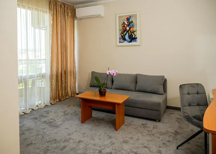 Hotel Paradise & Relax Center Pomorie