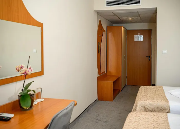 Paradise & Relax Center 3*