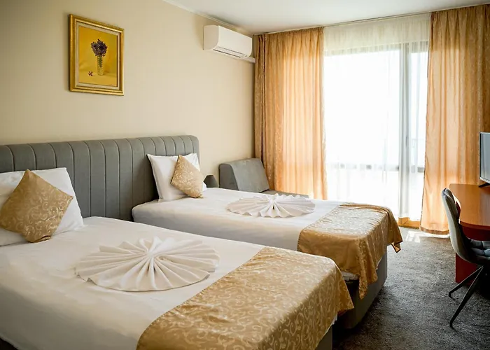 Hotel Paradise & Relax Center